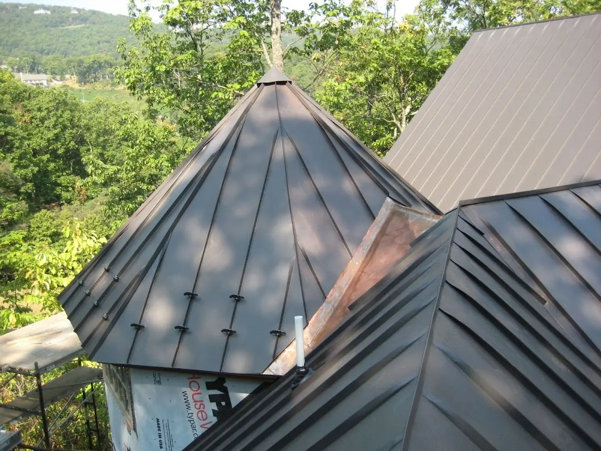Professional Roof Tarp Installation by Craftsman Roofing in Ten Hills